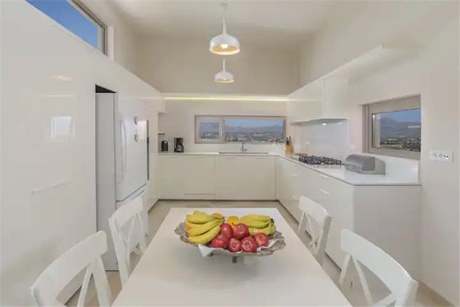 Villa for sale in Heraklion, Heraklion, Crete, Greece