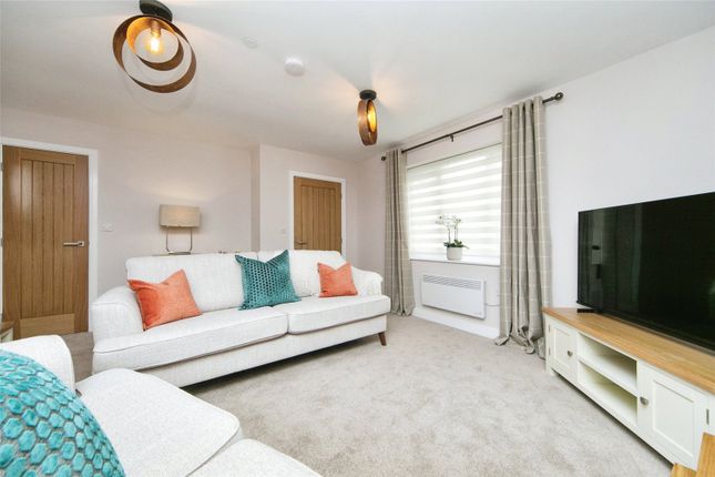 Show Home, 15, Parc Del Fryn, Sir Ynys Mon photo 2