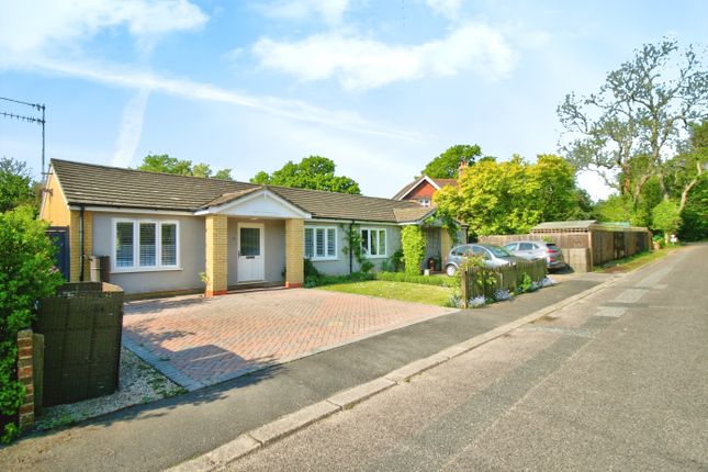 2-bed house on 19, Craig Close, Crowhurst, £340,000