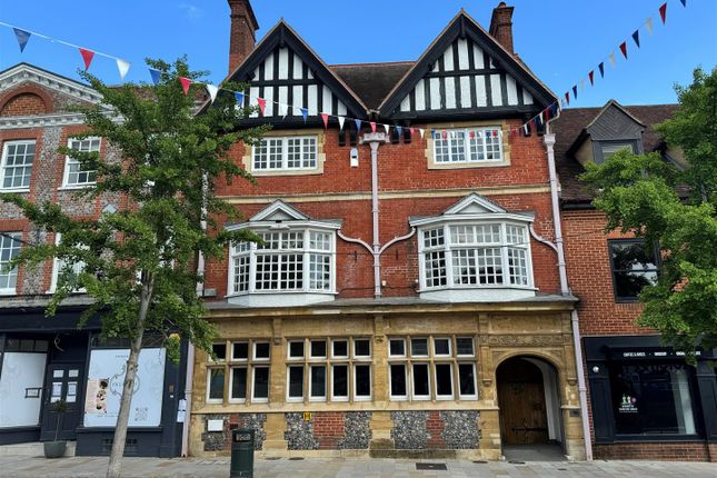 Thumbnail Property for sale in Market Place, Henley-On-Thames