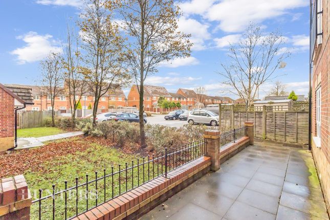 Apartment 12, 16 Kilmaine Avenue, Manchester, Greater Manchester photo 2