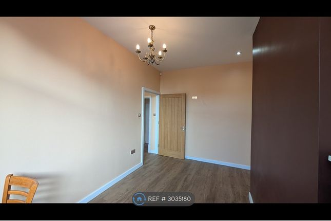 Harry St, Royton, Oldham photo 3
