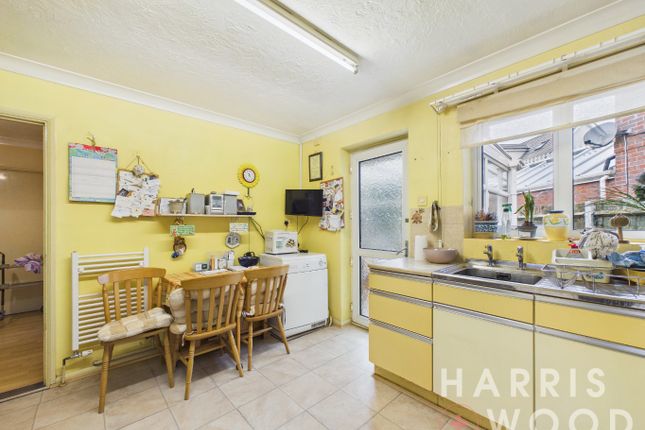 1A Boxted Road, Mile End, Essex photo 5