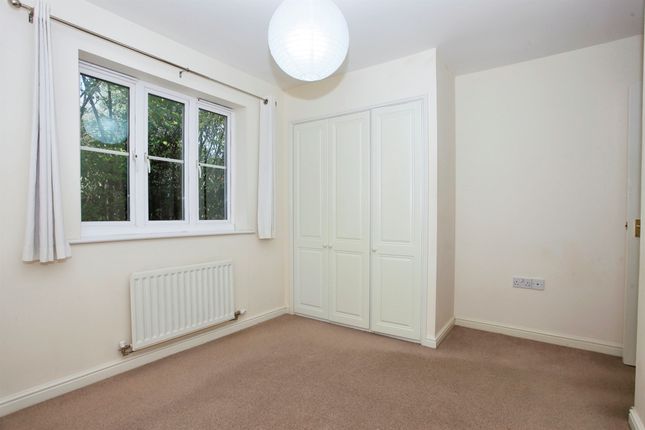51, Regal Place, Peterborough photo 2