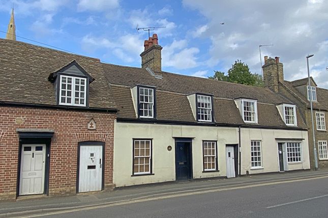 Homes For Sale In Old Court Hall Godmanchester Huntingdon Pe29 Buy Property In Old Court Hall Godmanchester Huntingdon Pe29 Primelocation