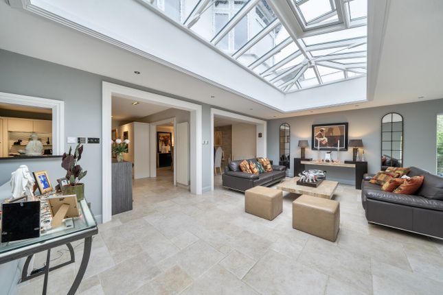 178, Creighton Avenue, London photo 2