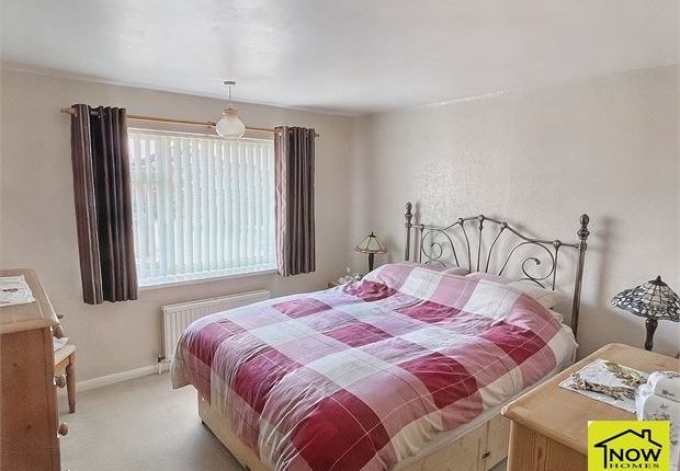 Semi-detached house for sale in Sycamore Close, Newark, Nottinghamshire.