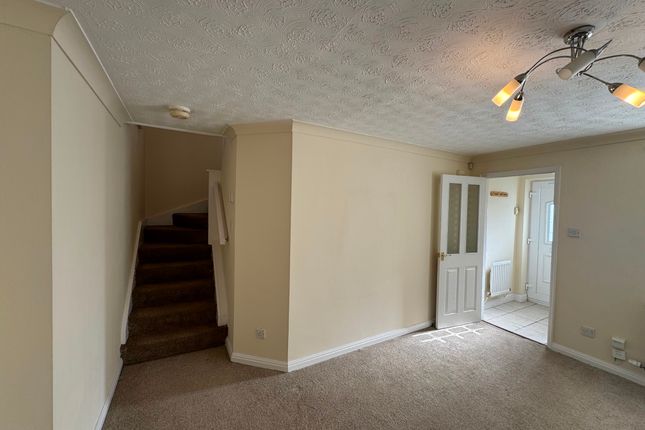 Detached house to rent in North Way, Hyde