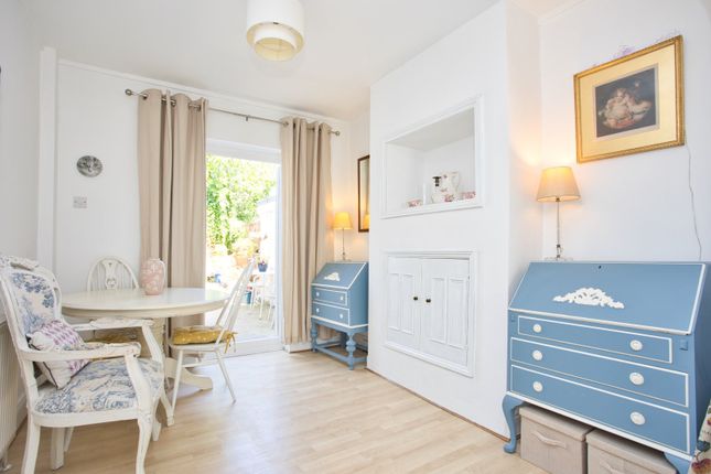 22, Mount Pleasant Road, Kent photo 4