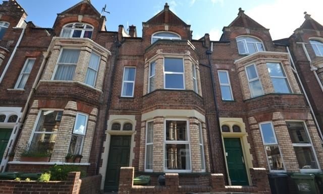 Terraced house to rent in Haldon Road, Exeter