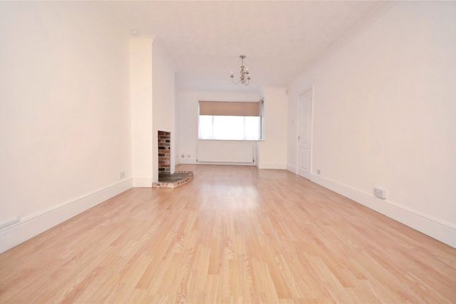 45, Calbourne Avenue, Essex photo 4