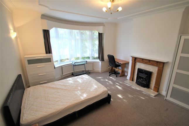 40, St Anne's Road, Leeds photo 3