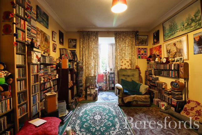 6, Courtland Mews, Essex photo 3
