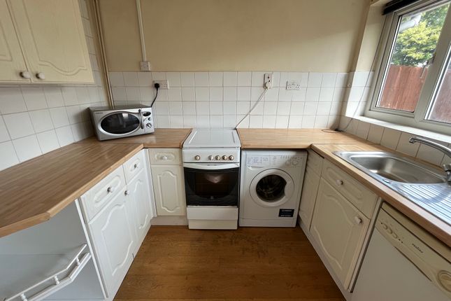22, Nottingham photo 4