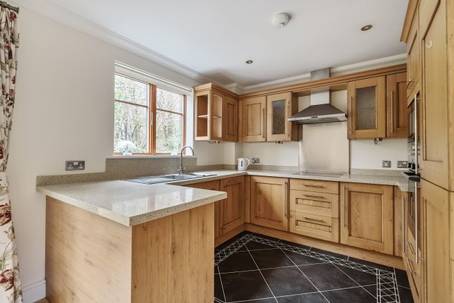 5 Dunwood Court,, Salisbury Road, Romsey photo 3