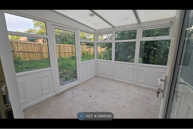 The Avenue, Sheriff Hill, Gateshead photo 4