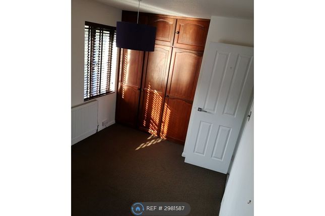 Jefferson Close, Northfields photo 5