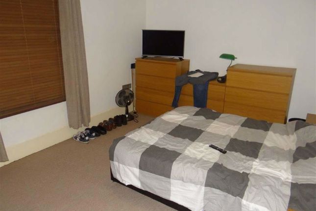 Bedford Square Leigh Wn7 2 Bedroom Terraced House For Sale