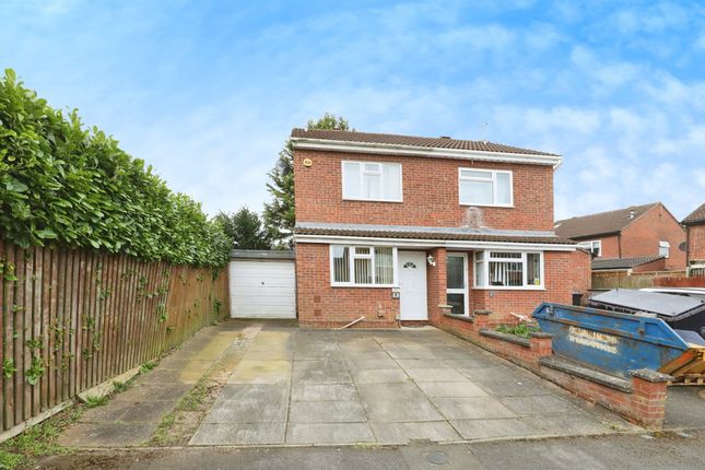 Thumbnail Semi-detached house for sale in Swain Crofts, Leamington Spa