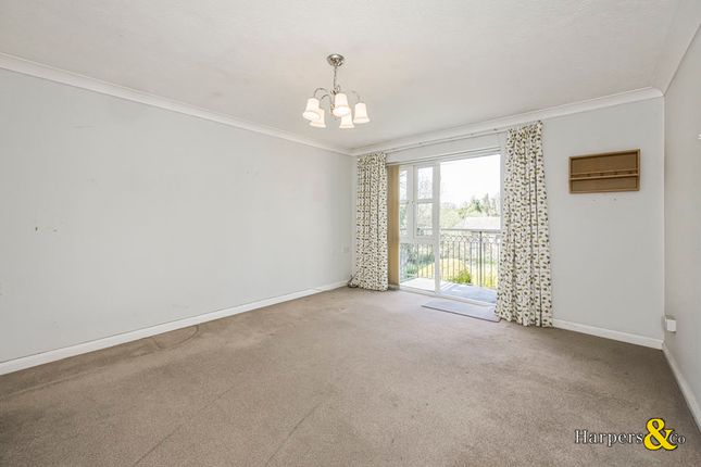 9, Clarendon Mews, Bexley photo 3