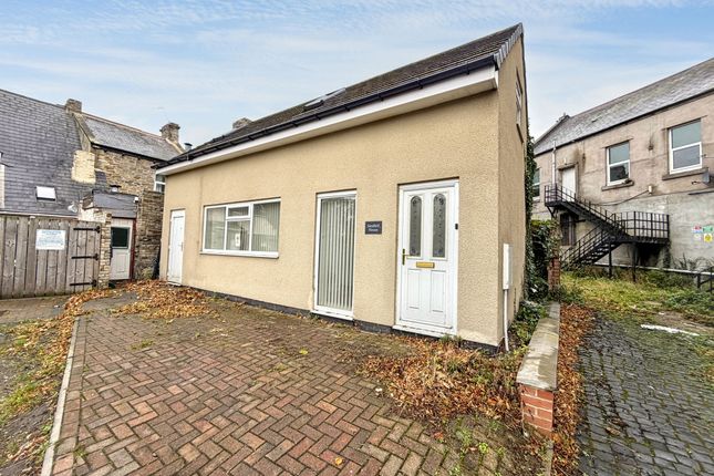 2-bed detached on Front Street, Blaydon-on-Tyne, £90,000