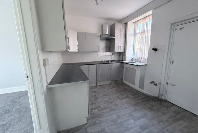 53, Cleveland Street, Colne photo 4