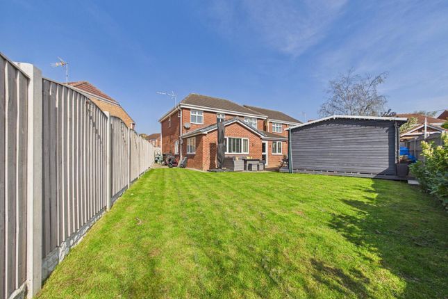 14, Chatsworth Avenue, Pontefract photo 4