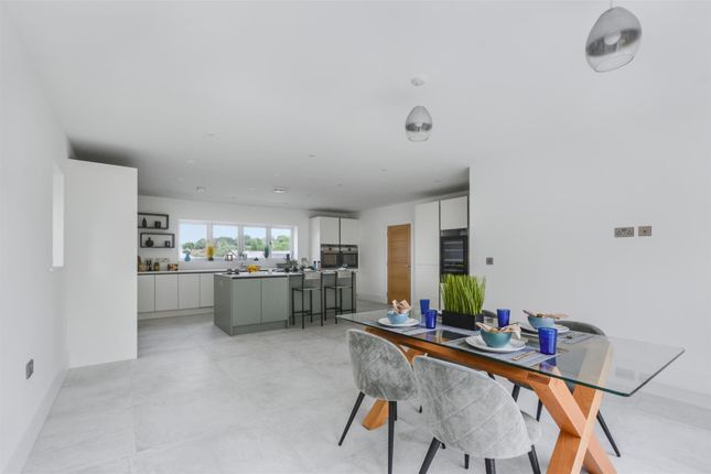 Open Plan Kitchen Diner_4.Jpeg