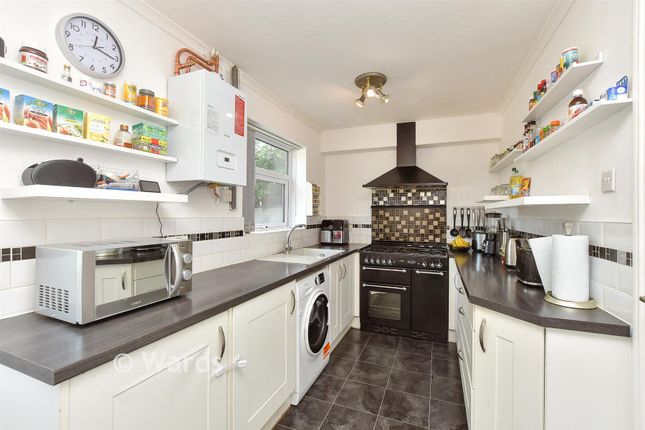 3-bed semi-detached on 10, Aldershot Road, Chatham, £325,000