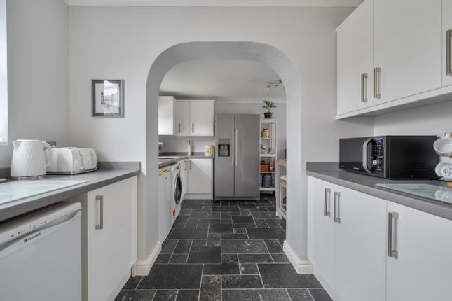 2, Little Hayes, Newton Abbot photo 3