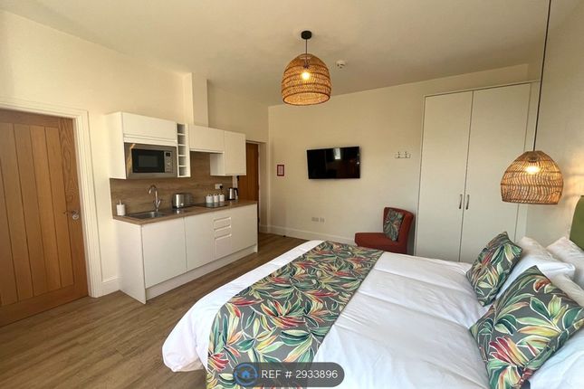 Hubert  Bridgford Road, West Bridgford, Nottingham photo 5