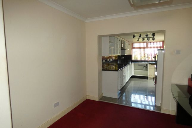 60, Roe Parc, Denbighshire photo 3