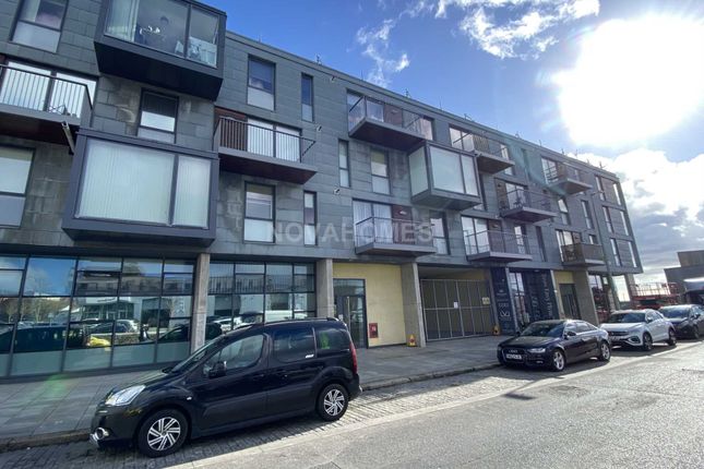 Thumbnail Flat for sale in Hobart Street, City Centre