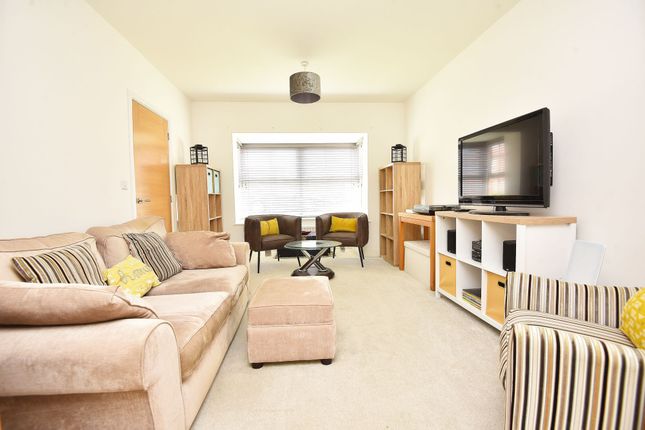 17 Moorlands Fold, Harrogate photo 3