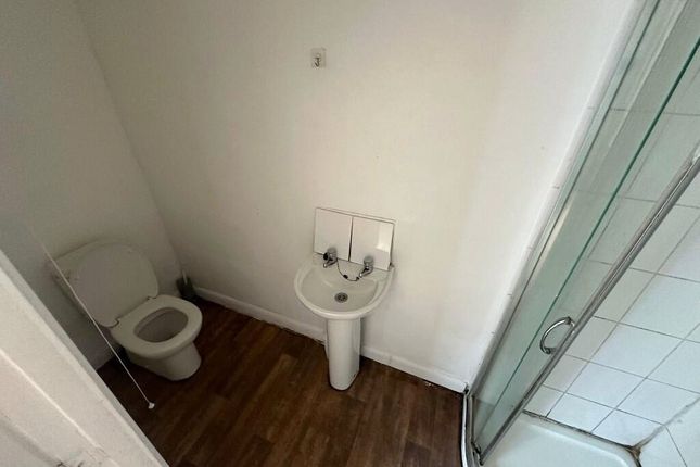 Flat 3, 285, Harborne Lane, Birmingham photo 2