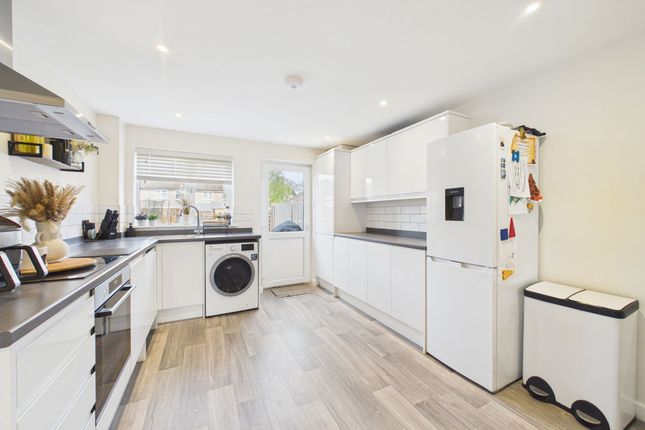 43 Fir Road, Thetford photo 2