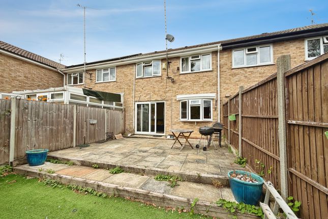 58, Highclere Road, Hampshire photo 2