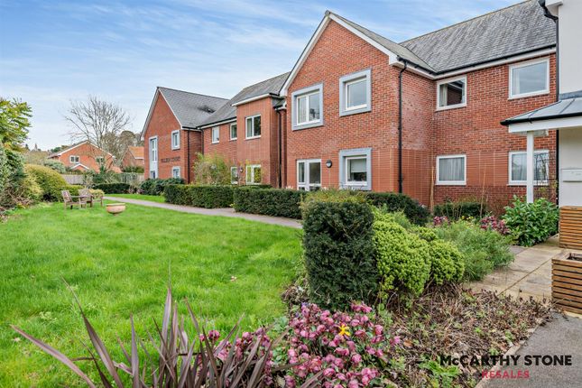 Flat for sale in Hillier Court, Botley Road, Romsey, Hampshire