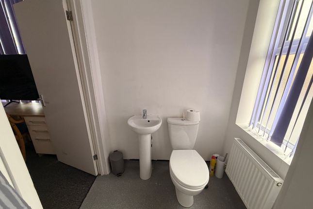 Kingsley Park Terrace, NORTHAMPTON photo 5