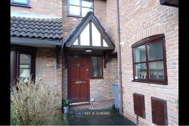 End terrace house to rent in Blackburn Gardens, Manchester