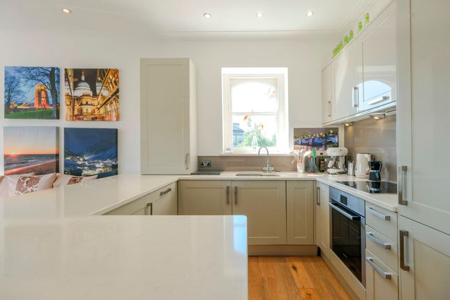 Flat 6, 65 Pembroke Road, Bristol photo 3