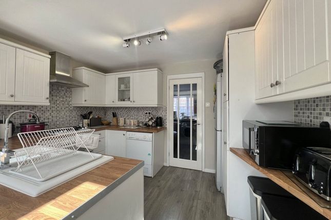 3, Hawkshead Way, Cambridgeshire photo 4