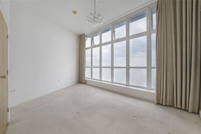 44, Lightermans Way, Kent photo 2