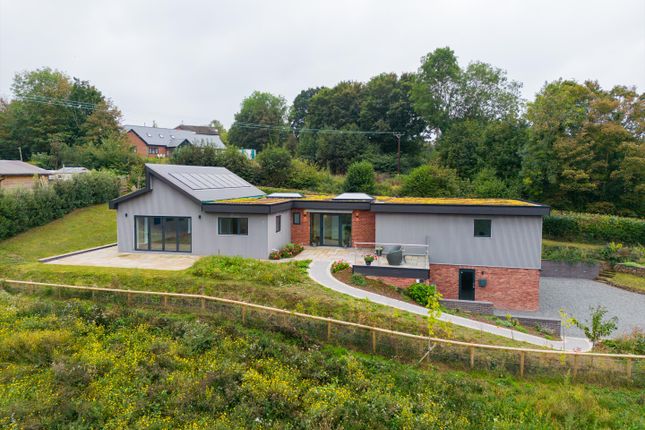 Thumbnail Bungalow for sale in Clehonger, Herefordshire