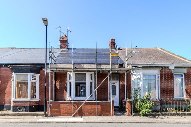 2-bed bungalow on 106, Canon Cockin Street, Sunderland, £650/mo