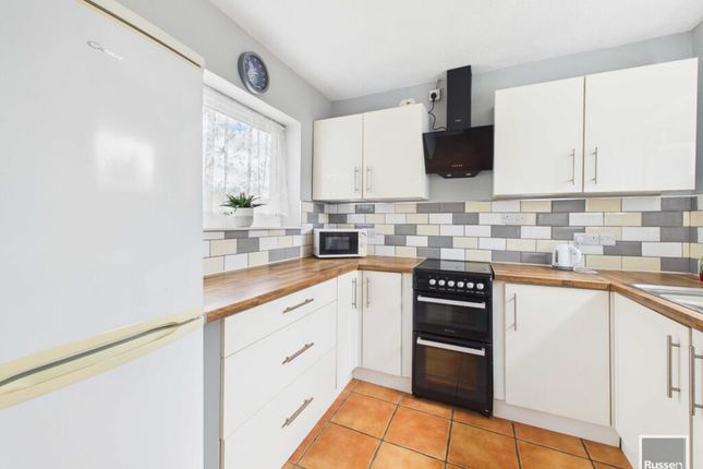 28, Glenda Road, Norwich photo 4