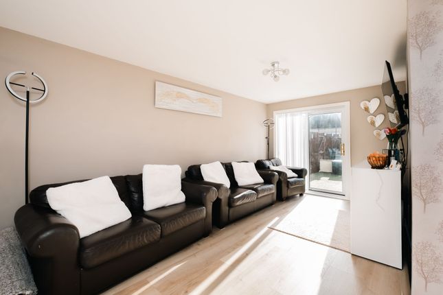 22 Moffat Road, Tranent photo 2