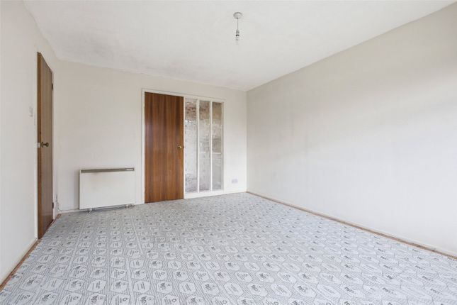 4, Abbot Road, Stirlingshire photo 3