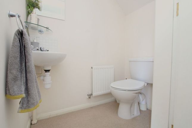 6, Blakeshay Close, Leicester photo 5