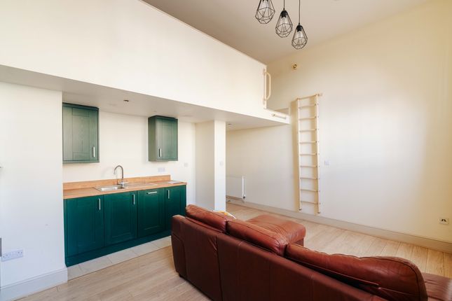 Flat 6, The Drill Hall, 65 Old Market Street, Bristol, Bristol photo 4